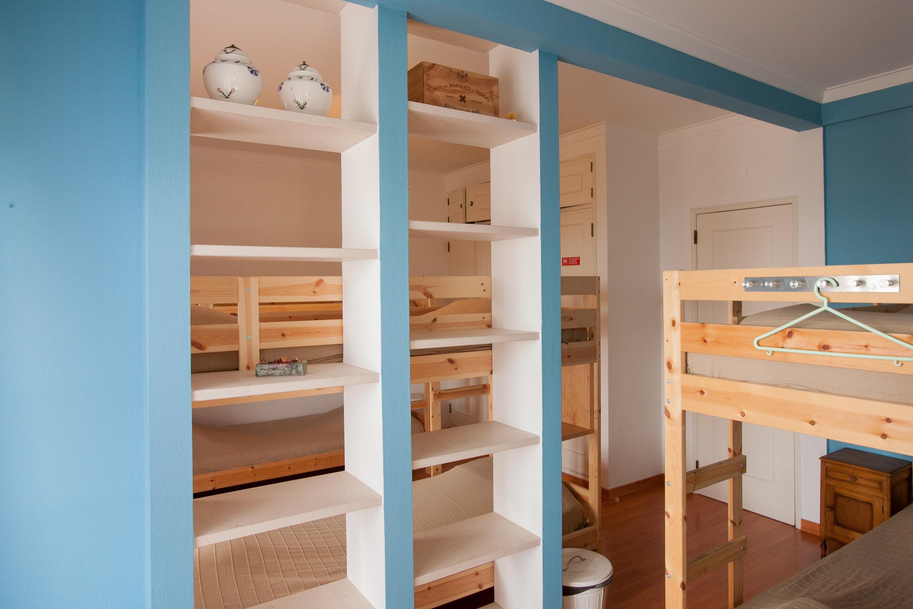 Ericeira Chill Hill Hostel & Private Rooms - Peach Garden Экстерьер фото