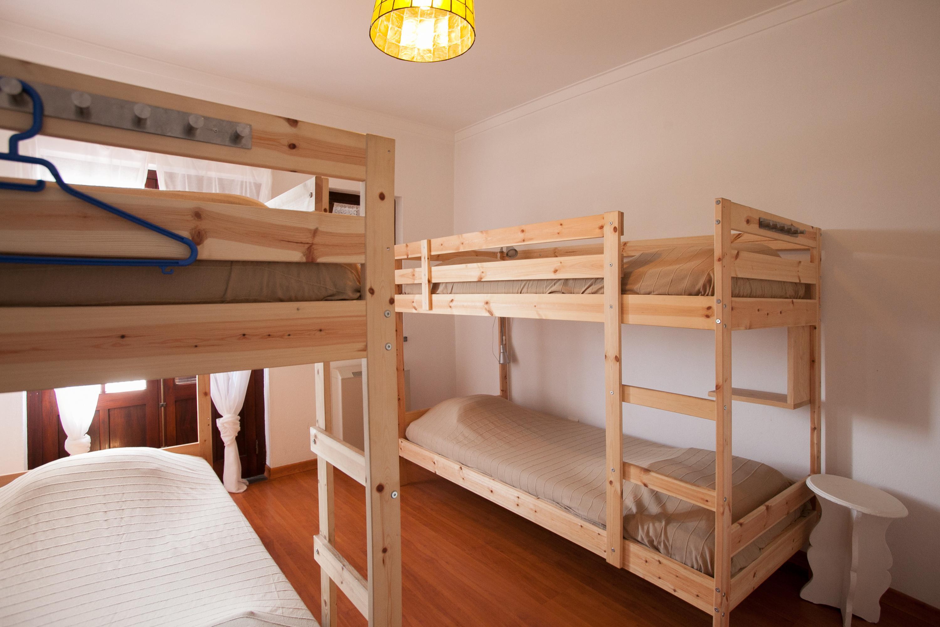 Ericeira Chill Hill Hostel & Private Rooms - Peach Garden Экстерьер фото