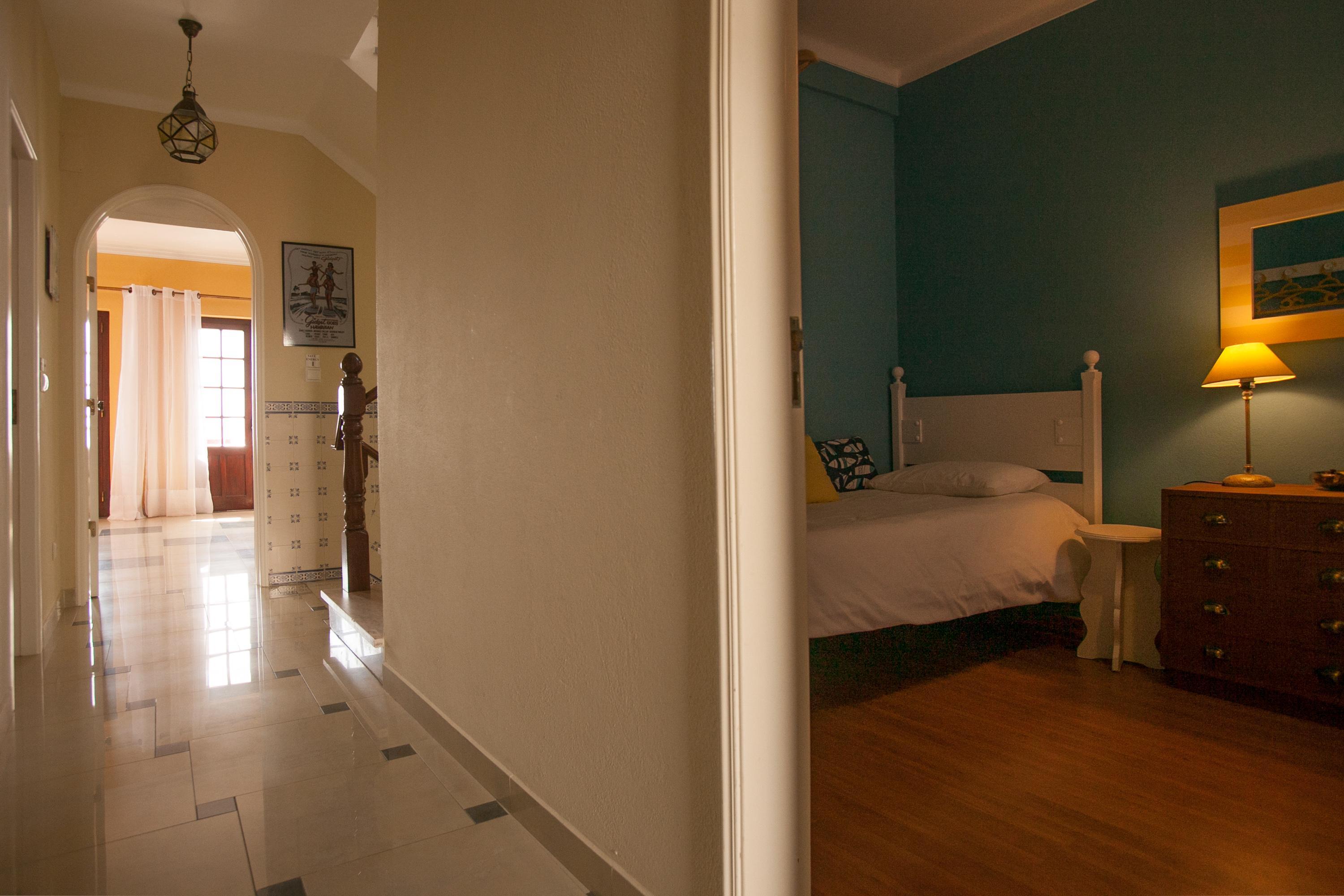 Ericeira Chill Hill Hostel & Private Rooms - Peach Garden Экстерьер фото