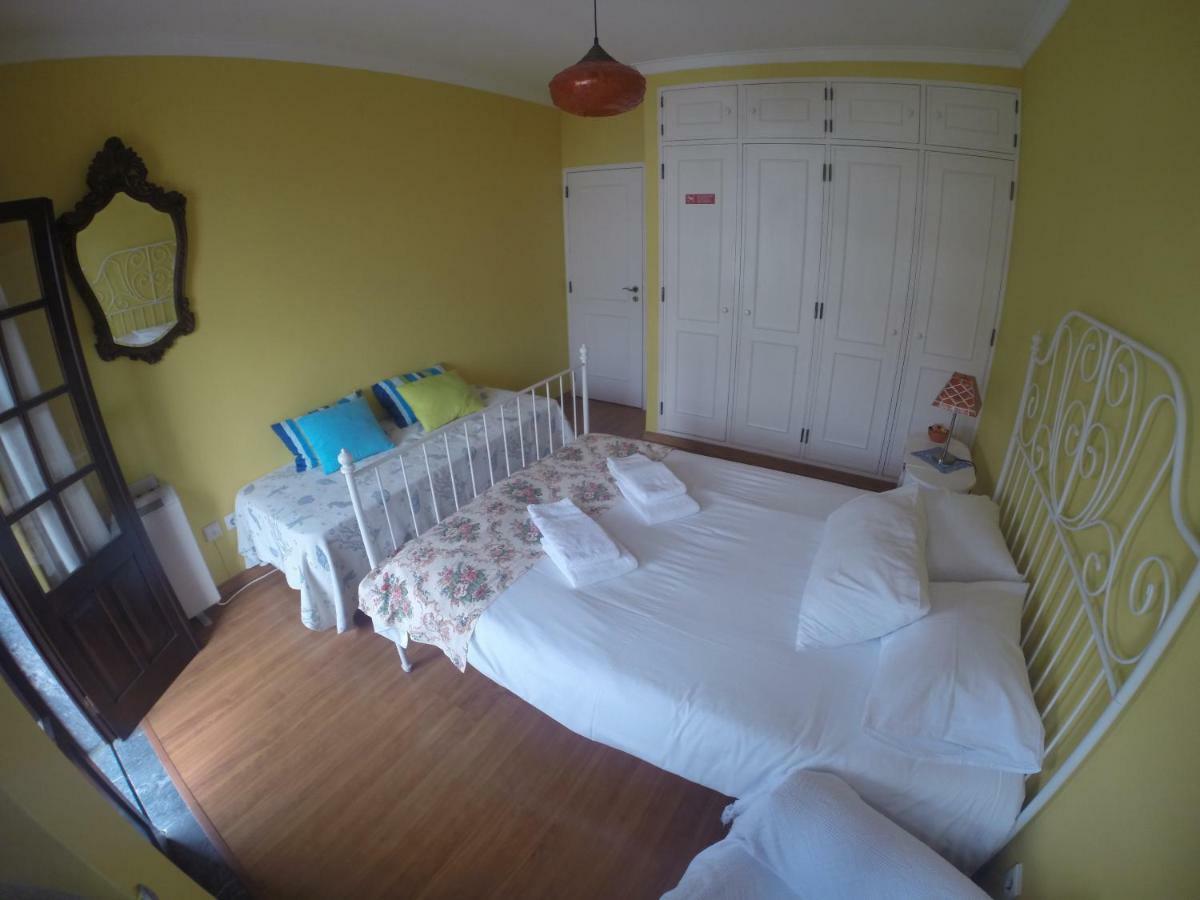 Ericeira Chill Hill Hostel & Private Rooms - Peach Garden Экстерьер фото