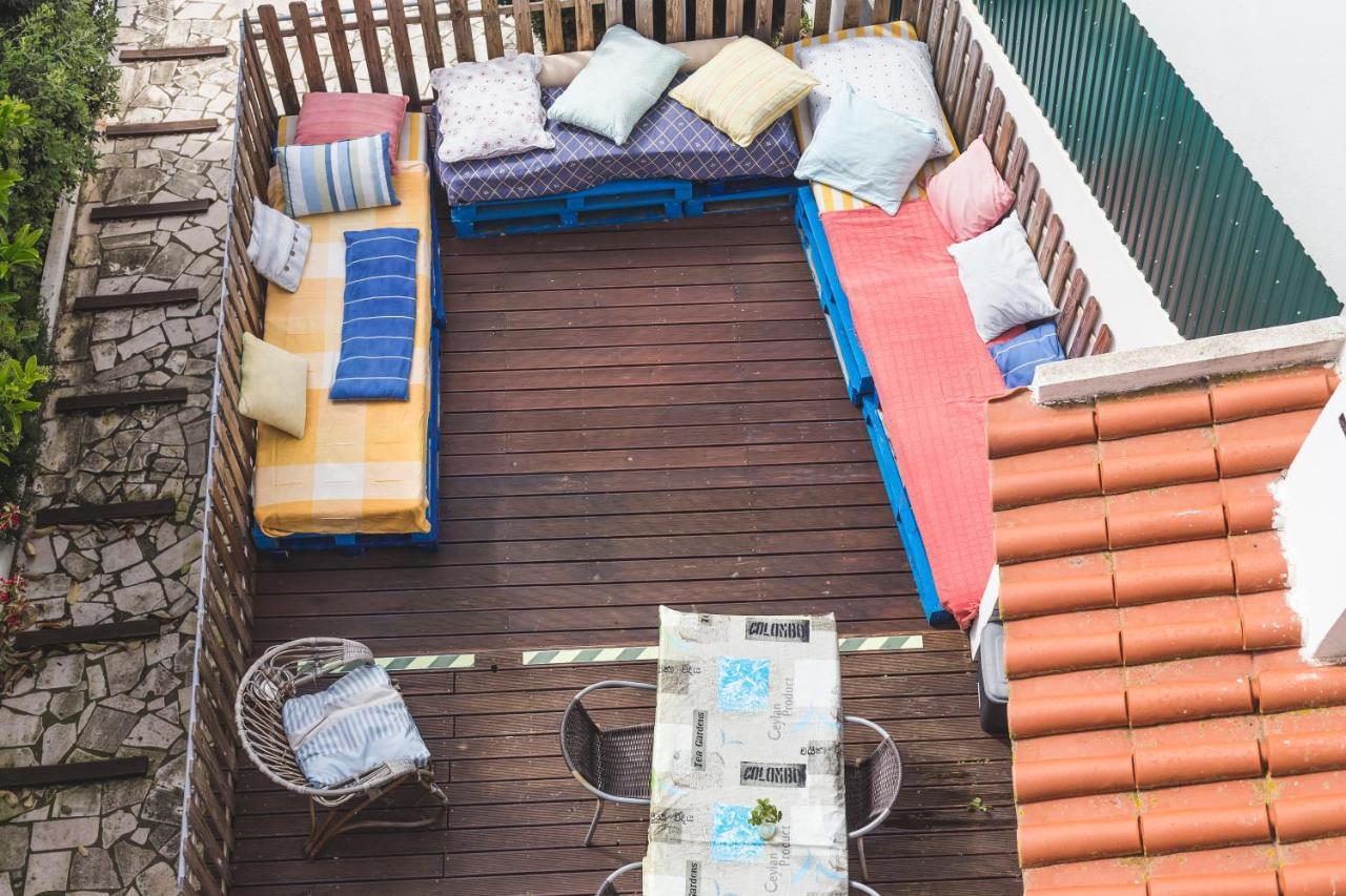 Ericeira Chill Hill Hostel & Private Rooms - Peach Garden Экстерьер фото